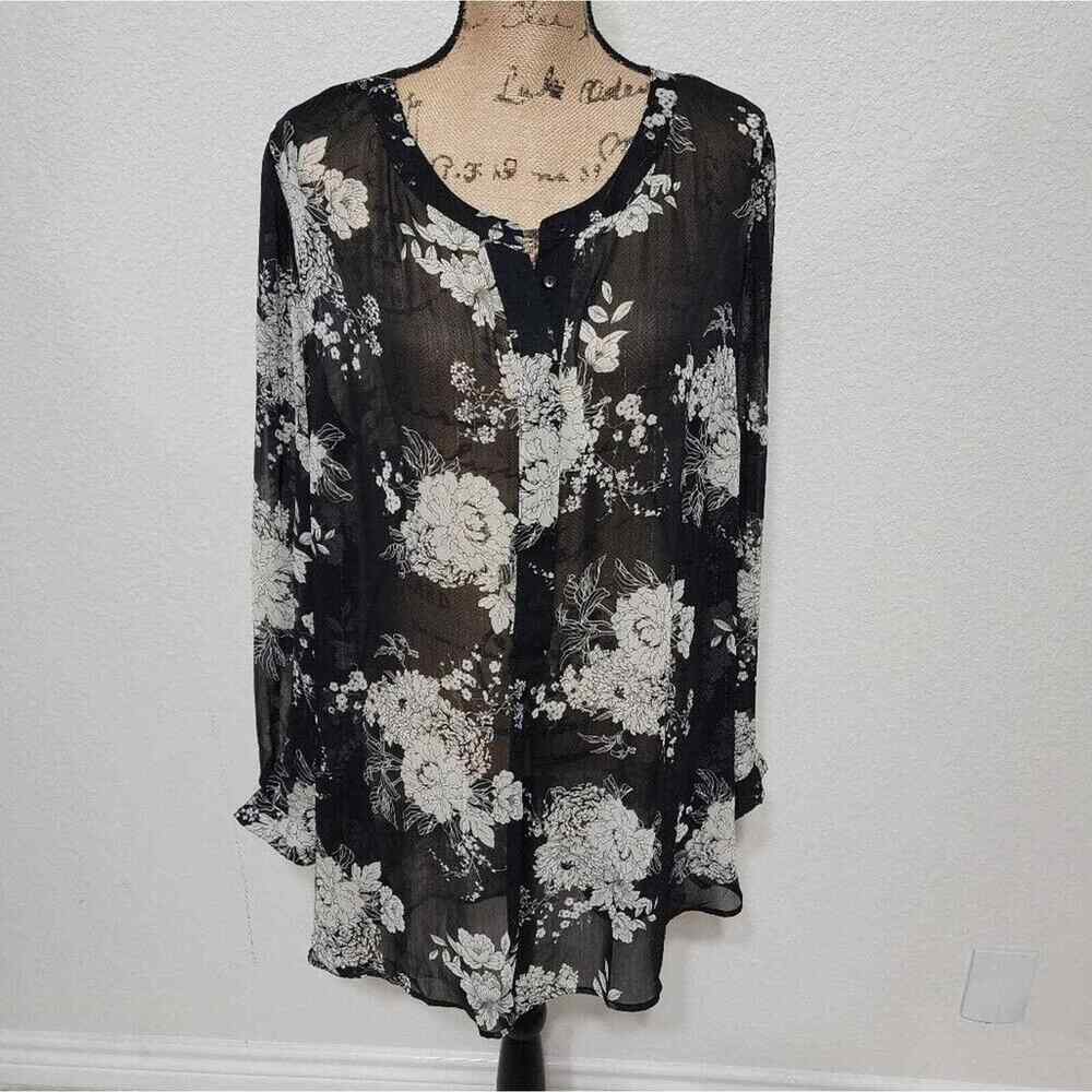 Roz & Ali‎ sheer metallic thread black white and gold tunic plus size 2X